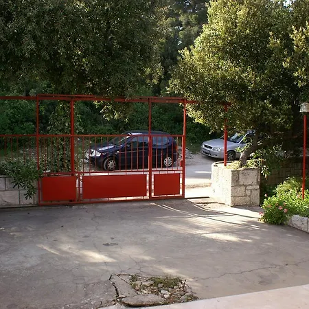 4451b * Korčula